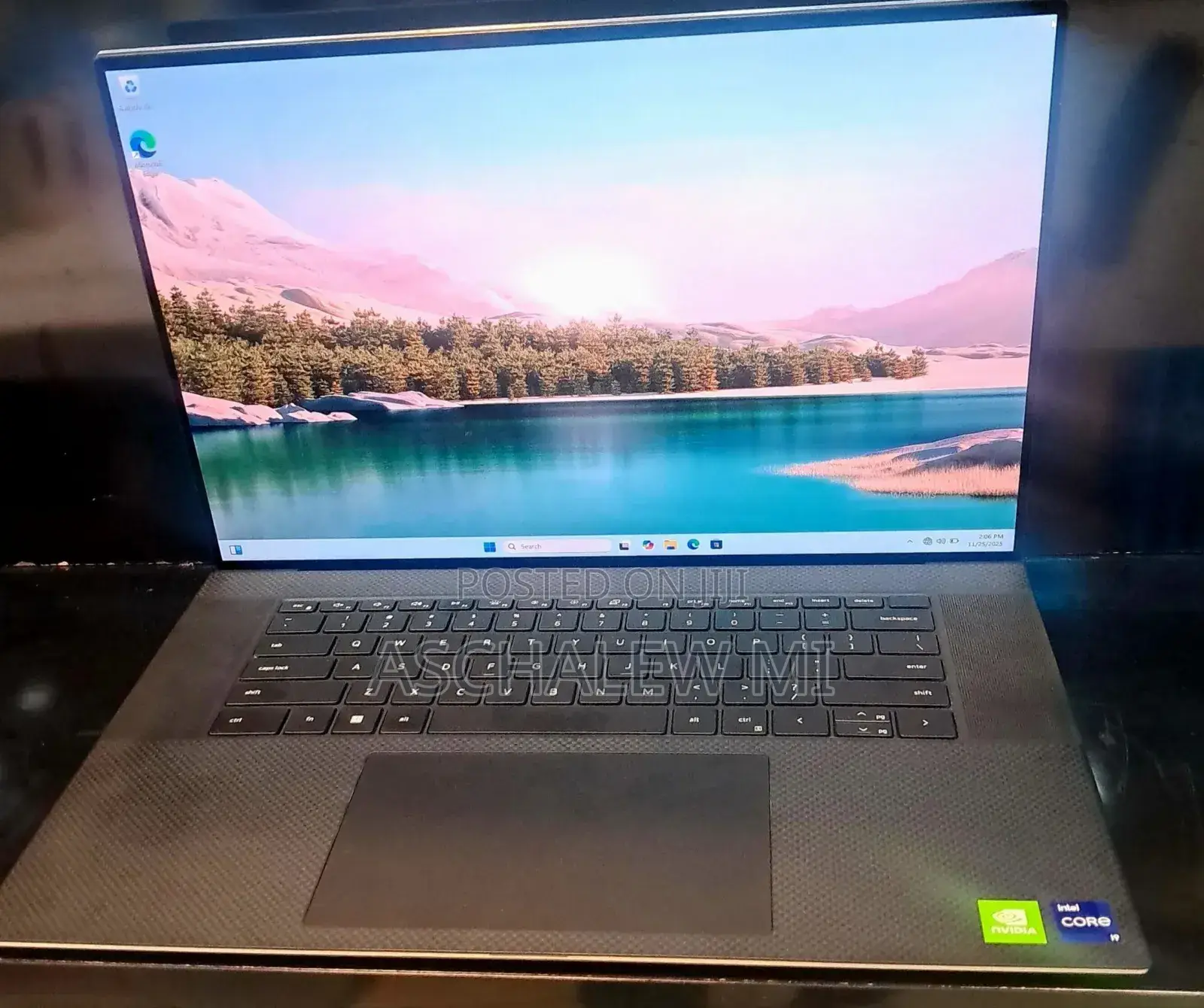 New Laptop Dell XPS 17 L701X 64GB Intel Core i9 SSD 60GB
