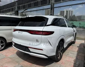 New BYD Tang DM-i 2025 White