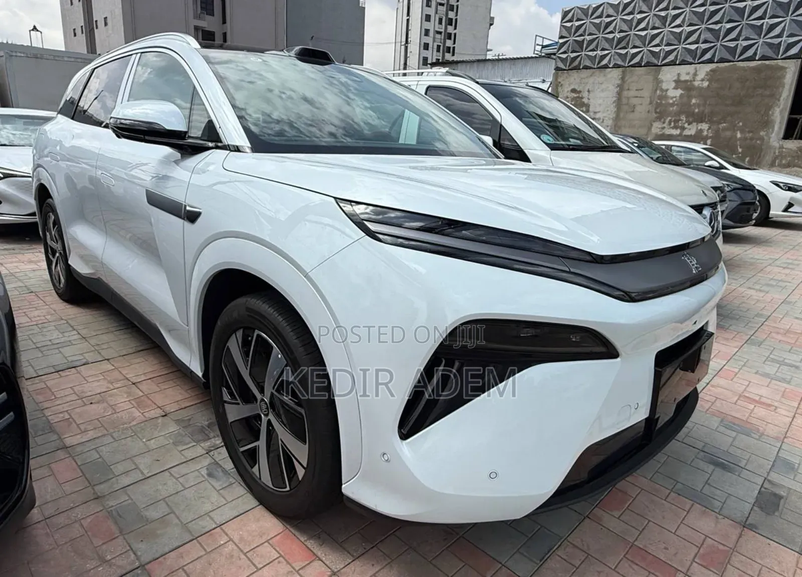 New BYD Tang DM-i 2025 White