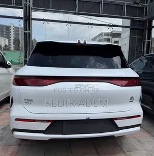 New BYD Tang DM-i 2025 White