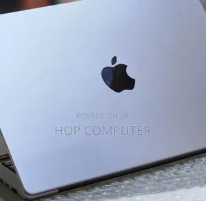 New Laptop Apple MacBook Pro M1 16GB Apple M1 Pro SSD 512GB