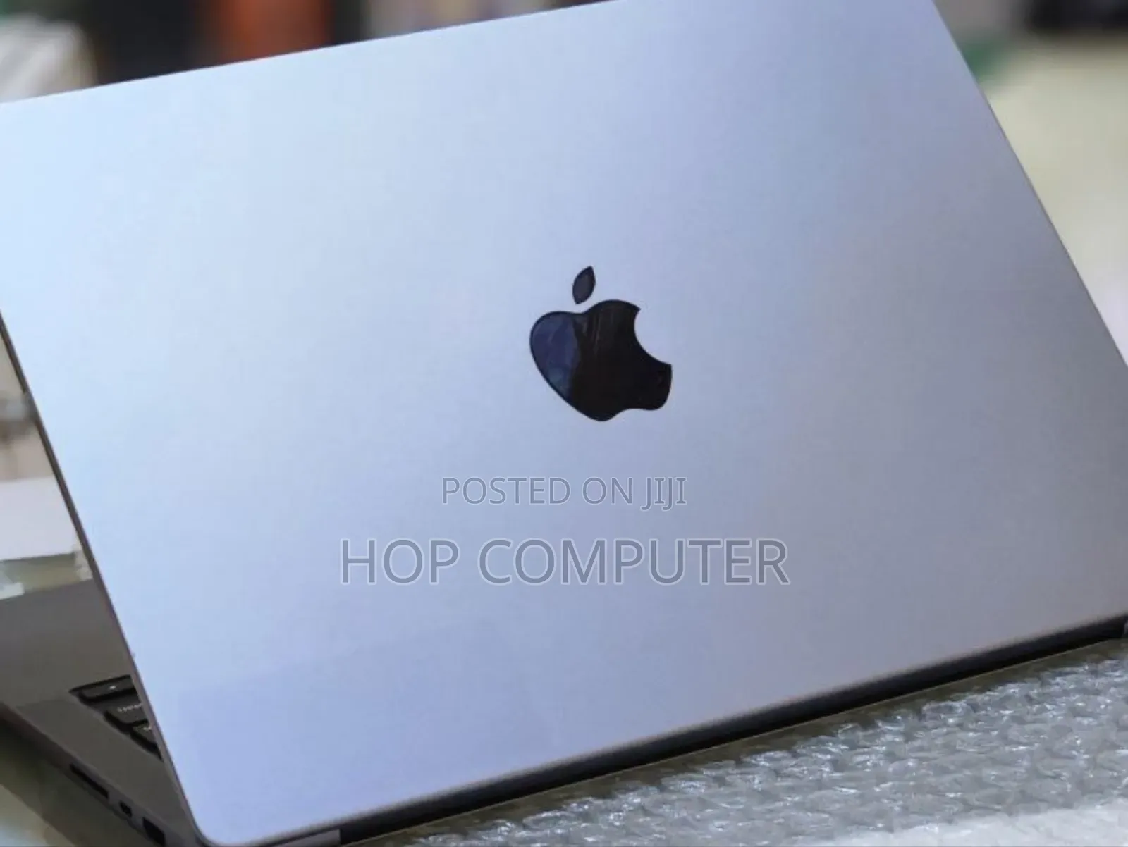 New Laptop Apple MacBook Pro M1 16GB Apple M1 Pro SSD 512GB