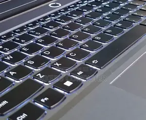 New Laptop Lenovo LOQ 15ARP9 16GB Intel Core I7 SSD 1T