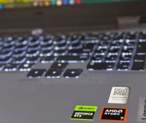 New Laptop Lenovo LOQ 15ARP9 16GB Intel Core I7 SSD 1T