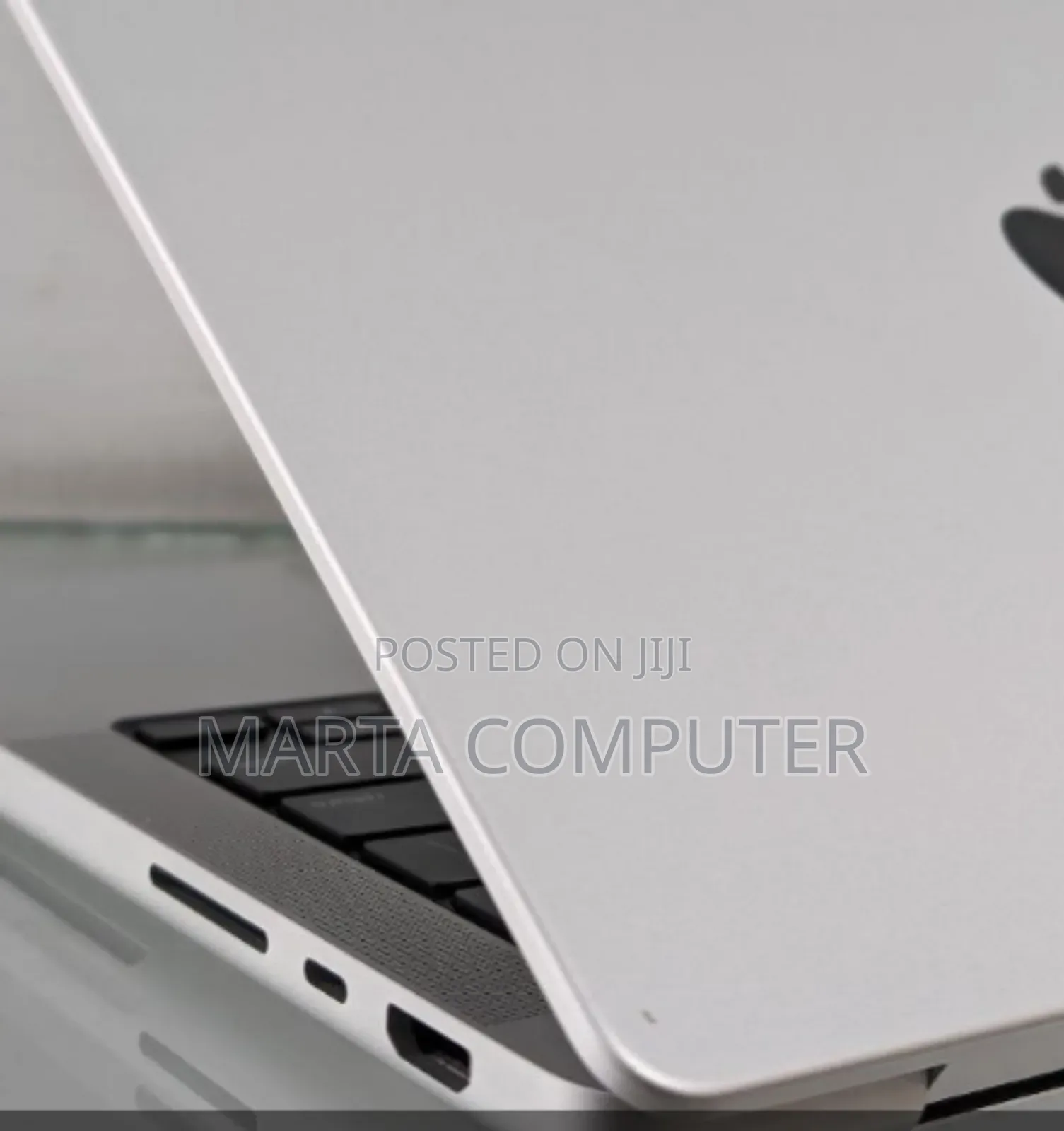 New Laptop Apple MacBook Pro M1 16GB Apple M1 SSD 1T