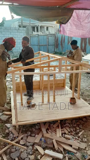 Quality Wood Dog House Work