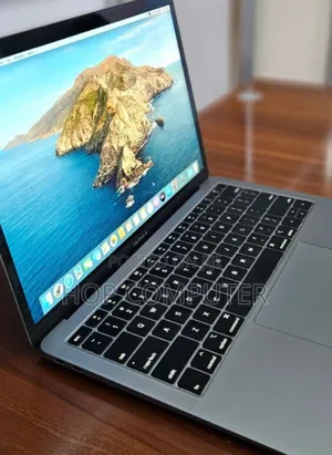 Photo - New Laptop Apple MacBook Air 2019 8GB Intel Core I9 SSD 128GB