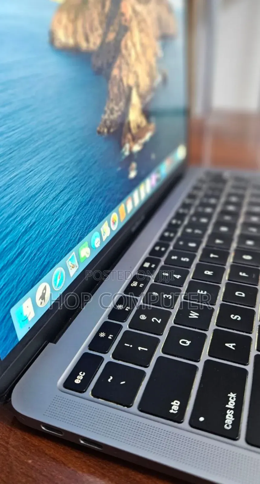 New Laptop Apple MacBook Air 2019 8GB Intel Core I9 SSD 128GB