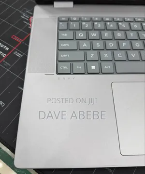 New Laptop HP Envy X360 16GB AMD Ryzen 7 SSD 512GB