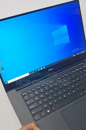 New Laptop Dell Precision 5520 16GB Intel Core I7 SSD 512GB