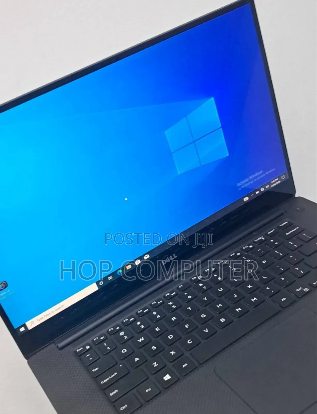 New Laptop Dell Precision 5520 16GB Intel Core I7 SSD 512GB