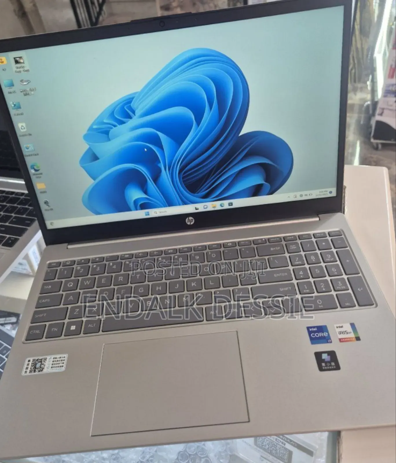 New Laptop HP 16GB Intel Core I7 SSD 512GB