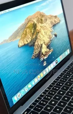 Photo - New Laptop Apple MacBook Pro 2019 8GB Intel Core I5 SSD 128GB