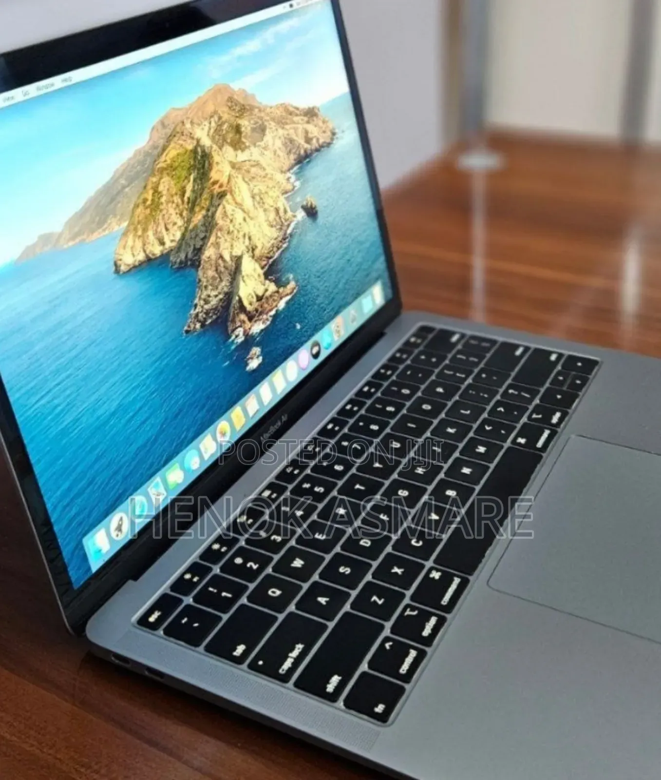 New Laptop Apple MacBook Air 2019 8GB Intel Core I5 SSD 128GB