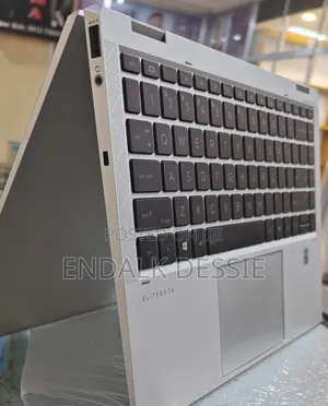 Photo - New Laptop HP Spectre 16GB Intel Core I7 SSD 512GB