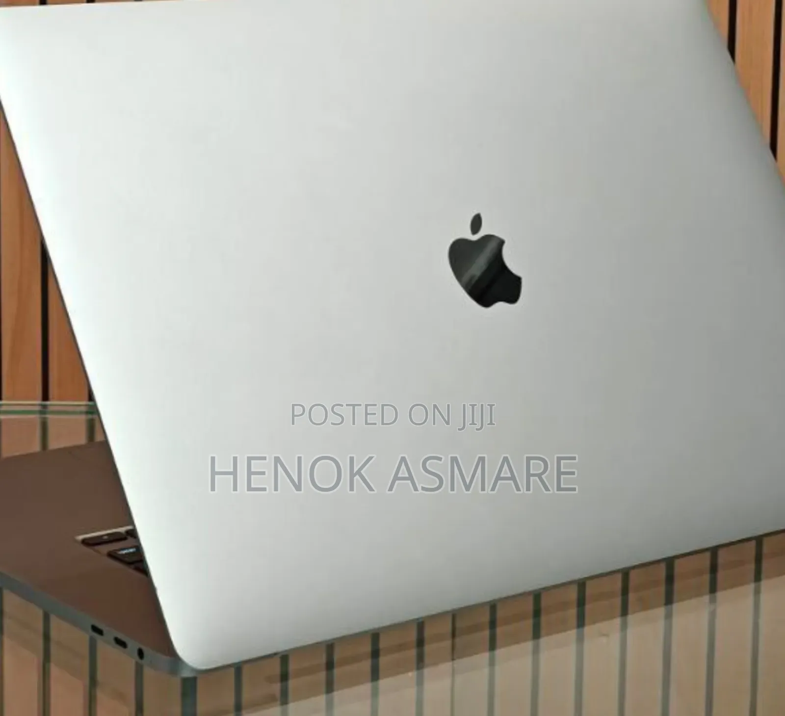 New Laptop Apple MacBook Pro 2019 16GB Intel Core I7 SSD 512GB