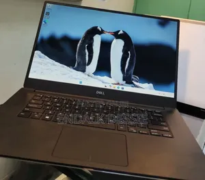 New Laptop Dell 16GB Intel Core I7 SSD 512GB