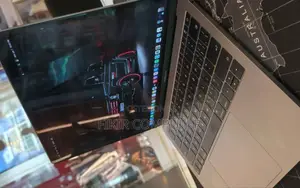 New Laptop Apple MacBook Pro 2017 8GB Intel Core I5 SSD 128GB