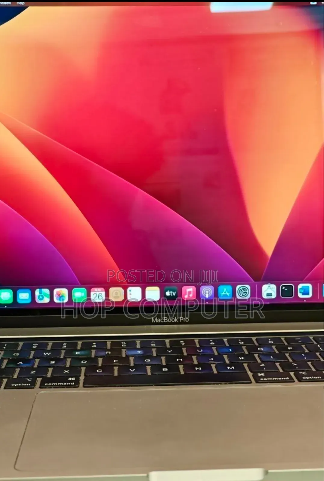 New Laptop Apple MacBook Pro 2019 16GB Intel Core I7 SSD 512GB
