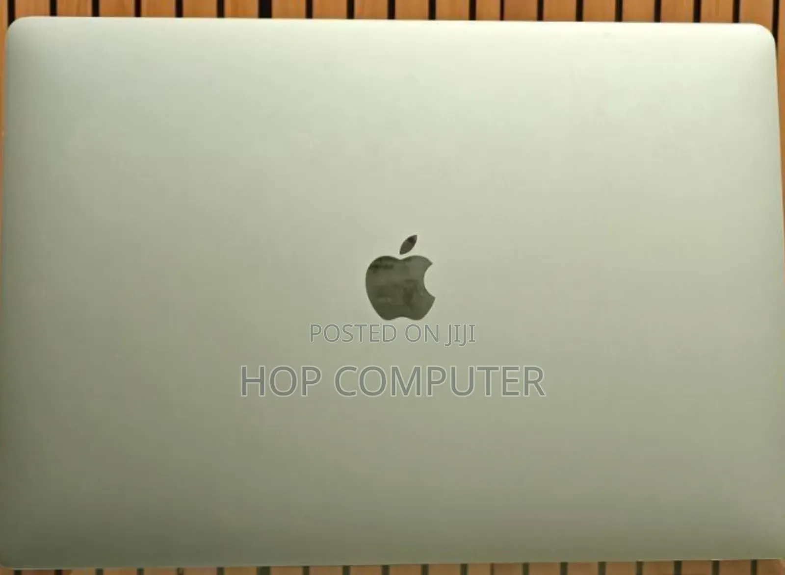 New Laptop Apple MacBook Pro 2019 16GB Intel Core I7 SSD 512GB