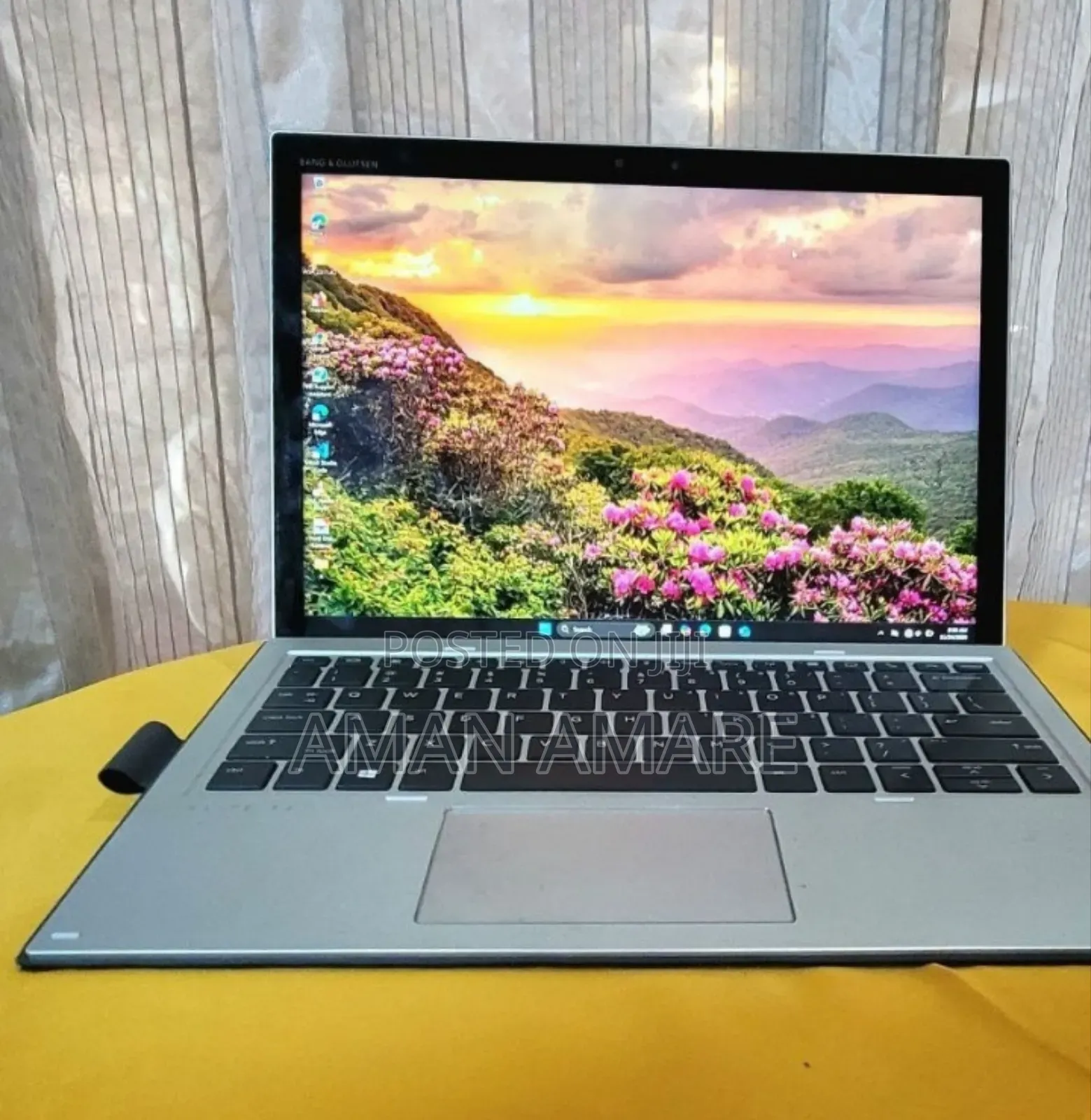 New Laptop HP X2 210 G2 16GB Intel Core I5 SSD 1T