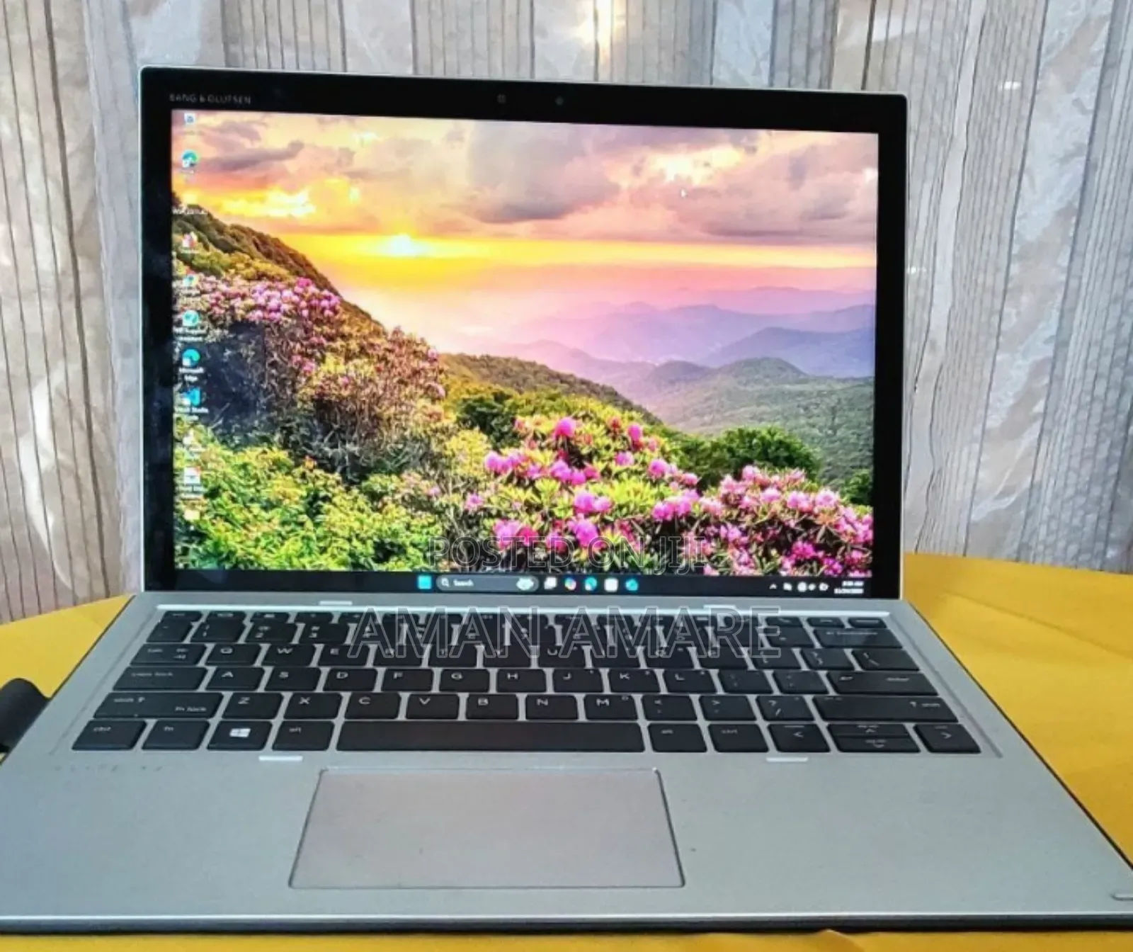 New Laptop HP X2 210 G2 16GB Intel Core I5 SSD 1T