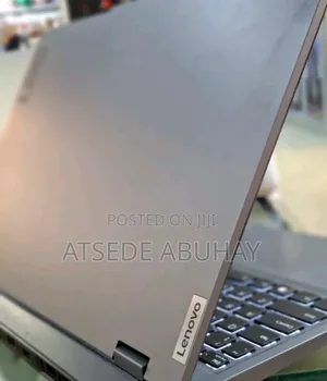 New Laptop Lenovo LOQ 15IRH8 16GB AMD Ryzen 7 SSD 1T