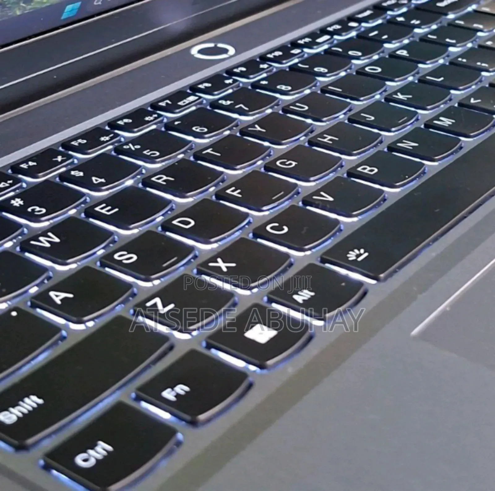 New Laptop Lenovo LOQ 15IRH8 16GB AMD Ryzen 7 SSD 1T