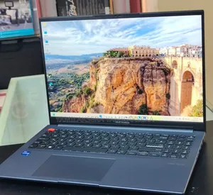 New Laptop Asus VivoBook 15 X505BA 16GB Intel Core I7 SSD 512GB