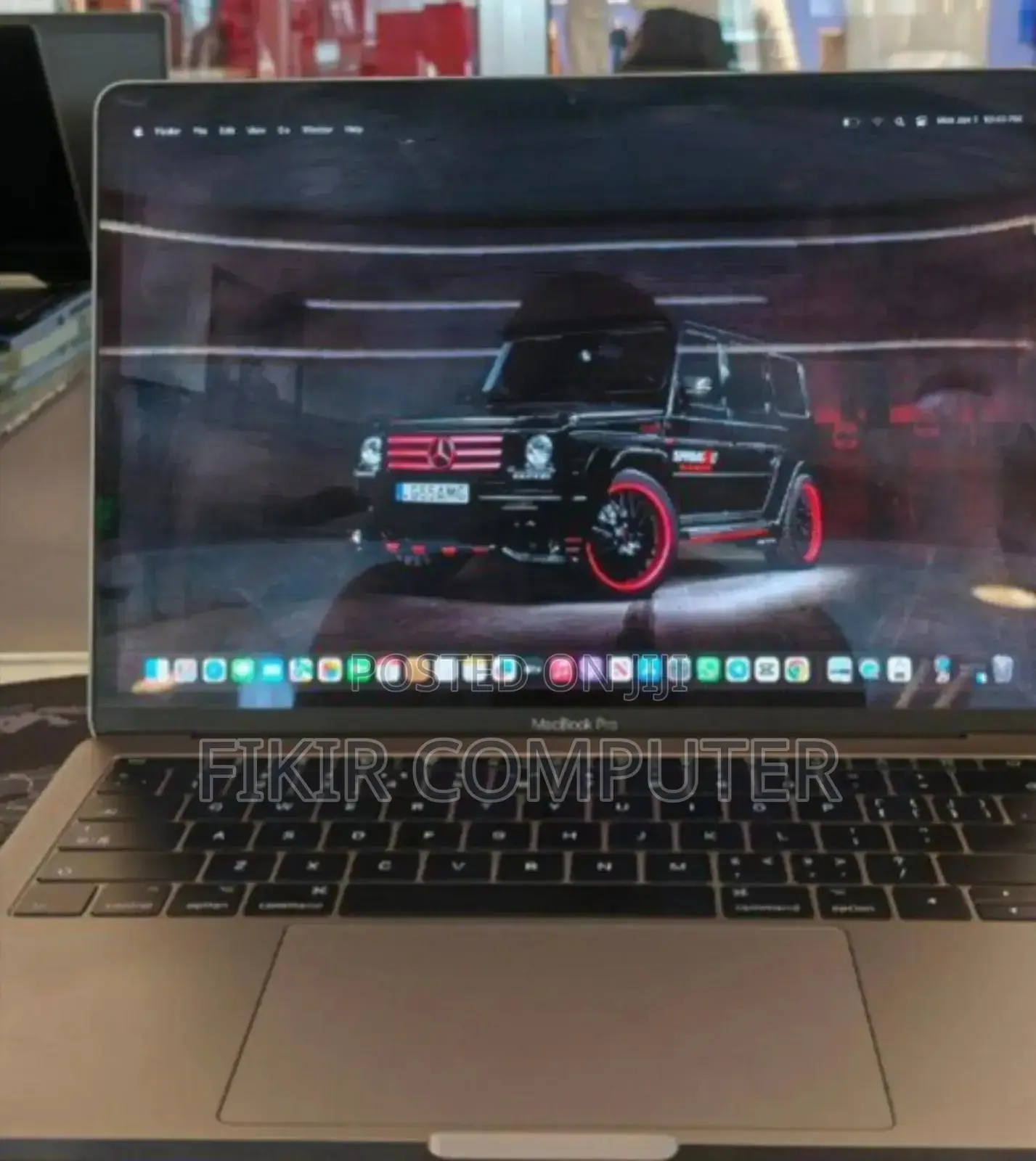 New Laptop Apple MacBook Pro 2017 8GB Intel Core I5 SSD 128GB