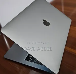 Photo - New Laptop Apple MacBook Air 2019 8GB Intel Core I5 SSD 256GB