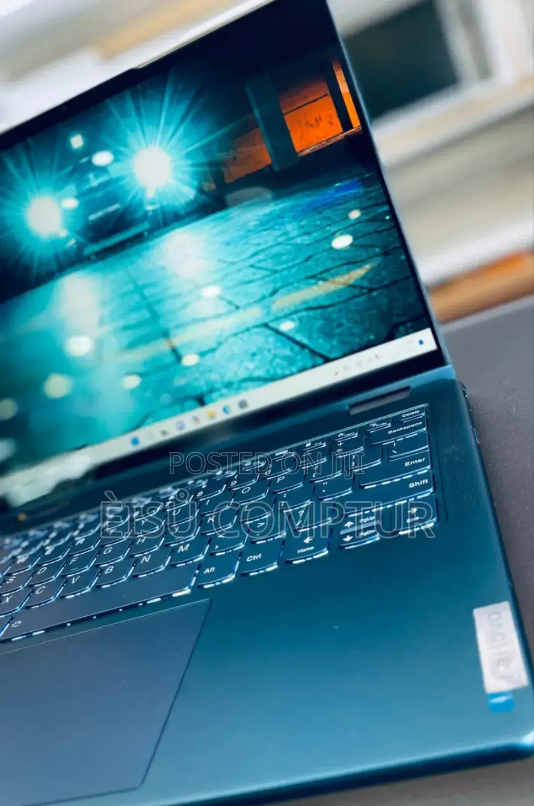 New Laptop Lenovo ThinkPad Yoga 16GB Intel Core Ultra 7 SSD 512GB