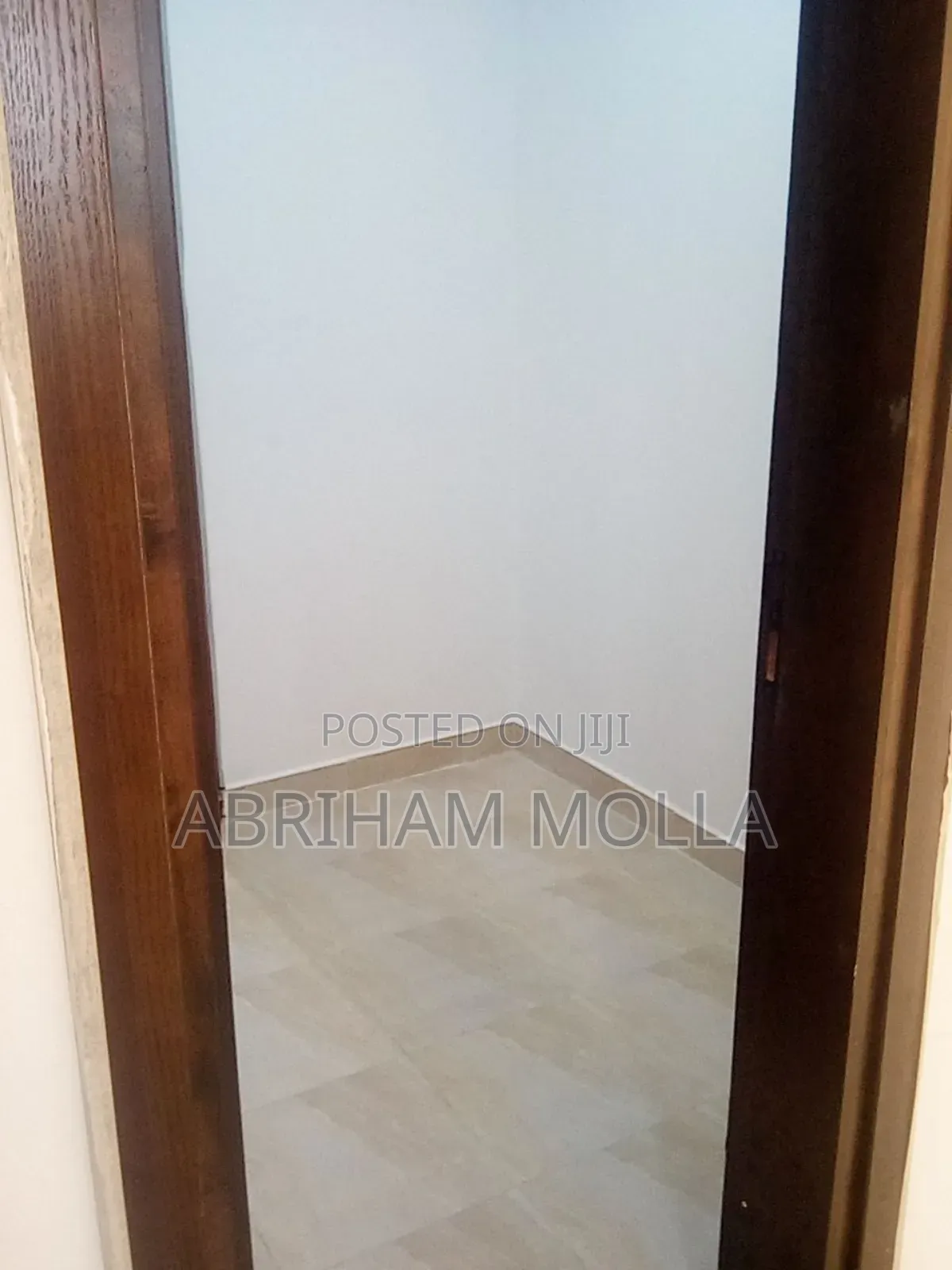 Furnished 3bdrm Apartment in Bole for sale