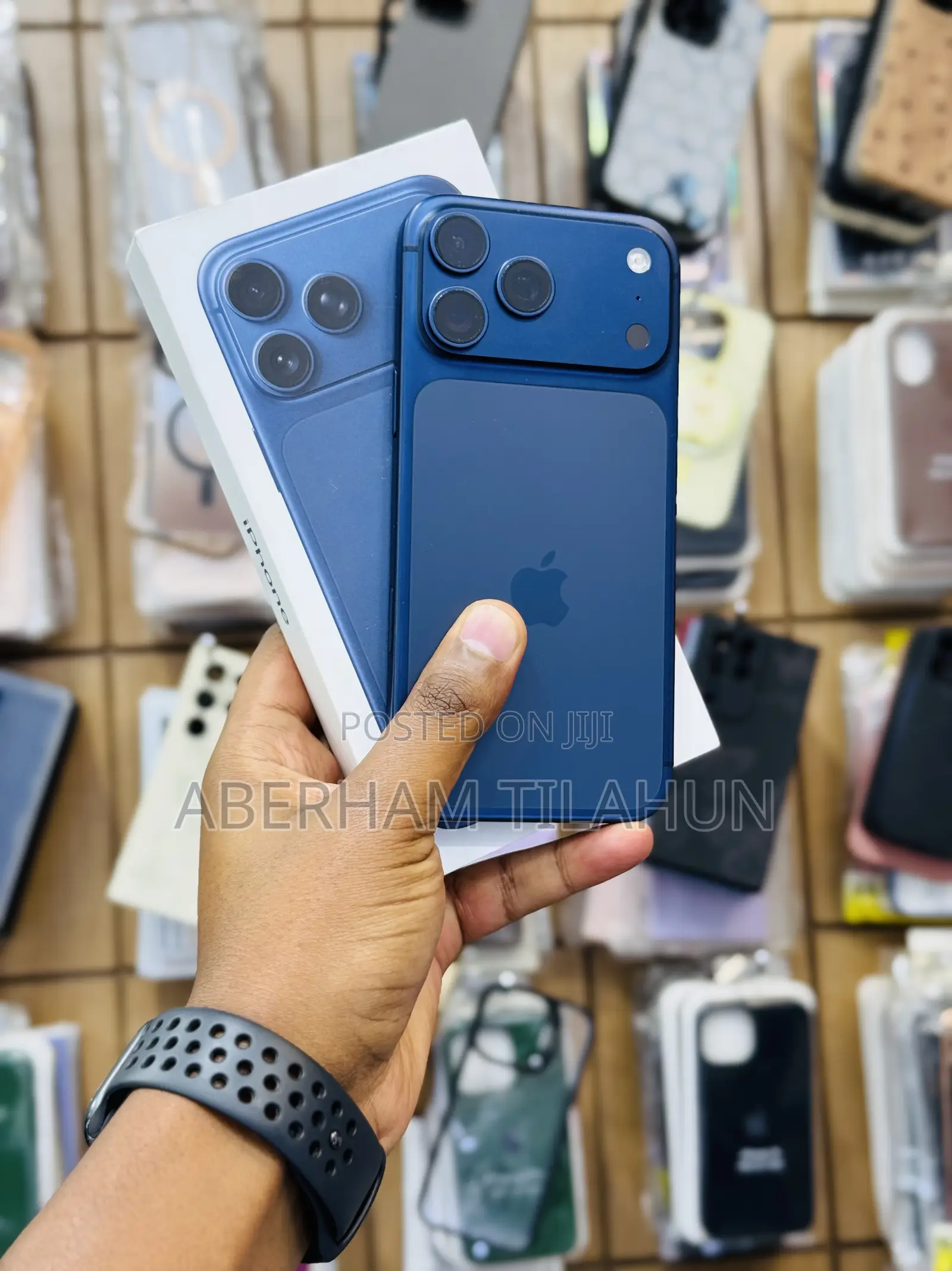 New Apple iPhone 17 Pro Max 256 GB Blue