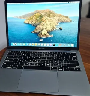 Photo - New Laptop Apple MacBook Air 2019 8GB Intel Core I5 SSD 128GB
