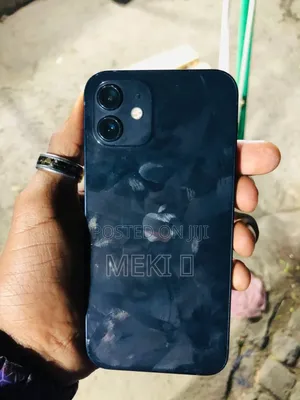 Photo - Apple iPhone 12 128 GB Black