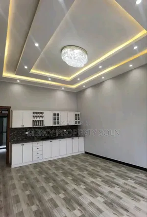 5bdrm House in Bole for sale