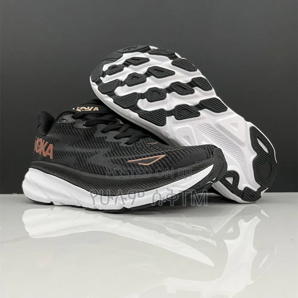 Hoka Clifton 9 ‘Black/White Colorways’ Men’S Running Shoes