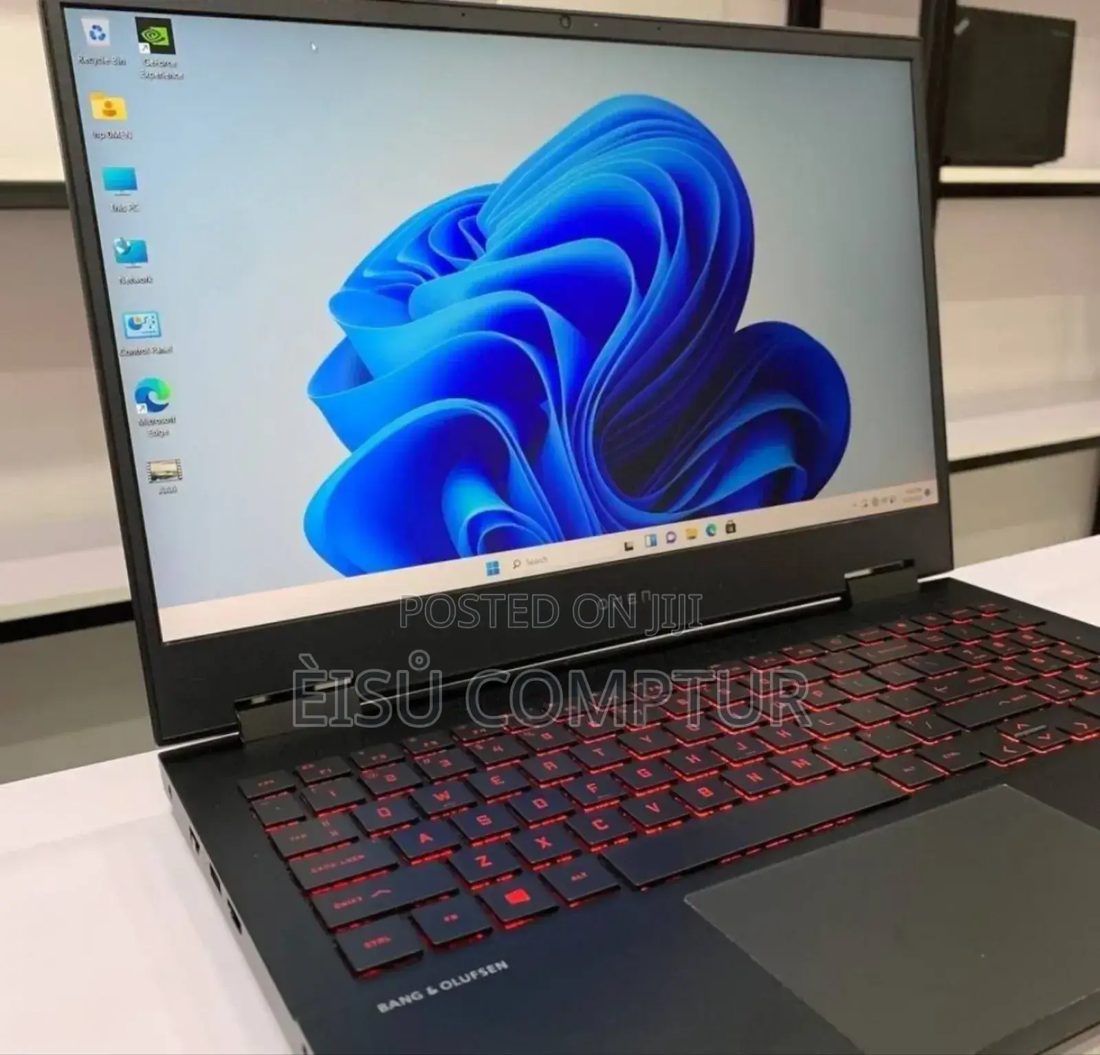 New Laptop HP OmniBook 7 16" 16GB Intel Core I7 SSD 512GB