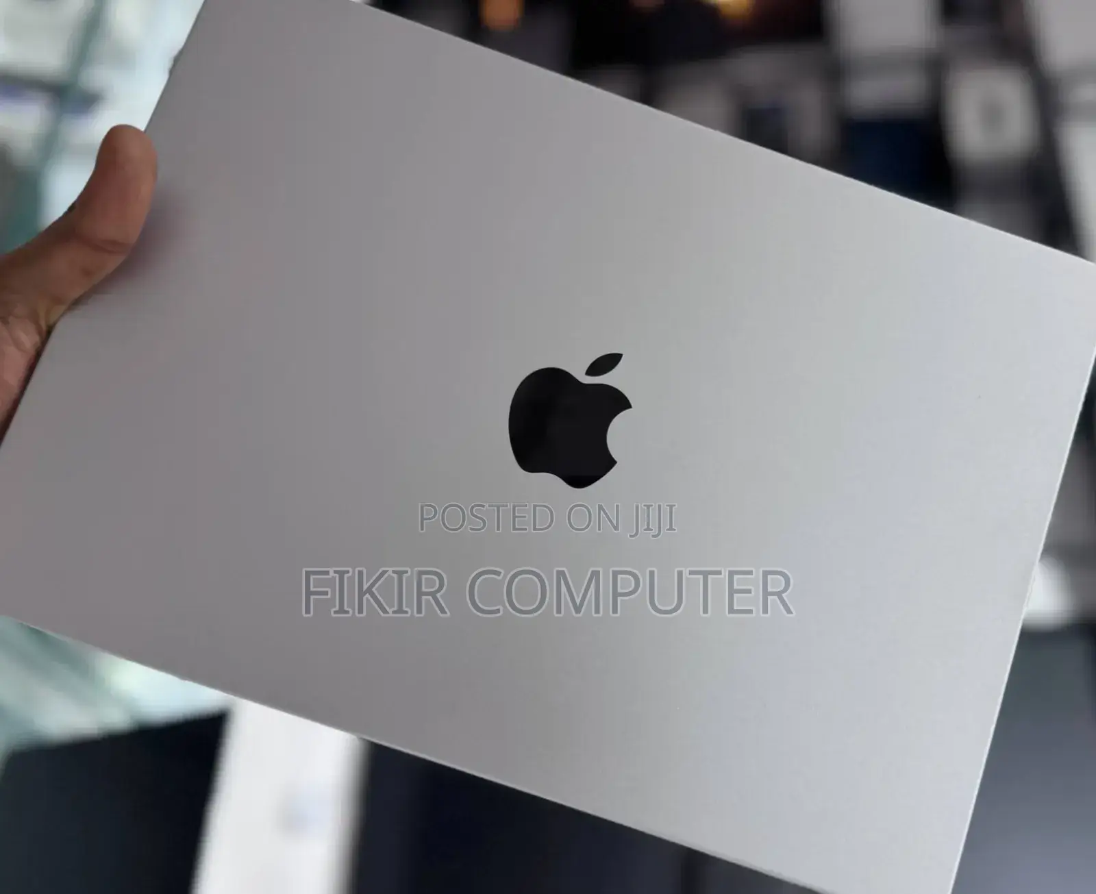 New Apple MacBook Pro 2023 M3 Pro 14-Inch 8GB Intel Core M3 SSD 512GB