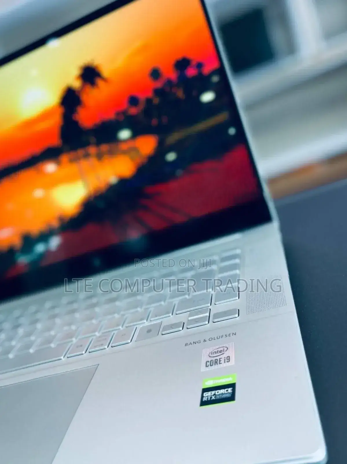 New Laptop HP Envy X360 16GB Intel Core I9 SSD 1T