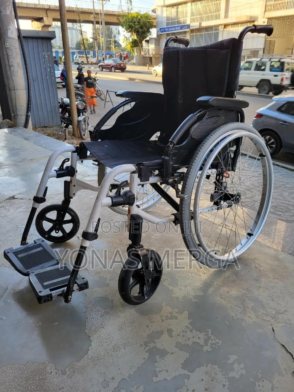 Folding Capability Wheelchair卝曾wheelchair//Affordable Wheelchair