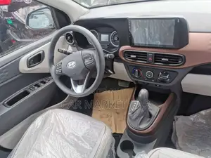 Hyundai I10 2022 Gray