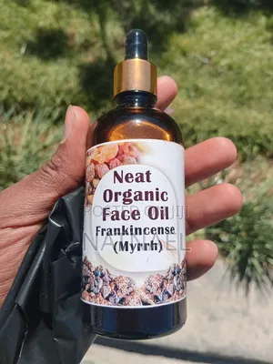 Photo - Neat Organic Face Oil Frankincense (Myrrh)