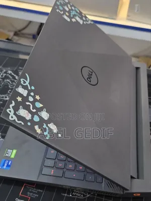 New Laptop Dell G15 5511 16GB Intel Core I7 SSD 1T