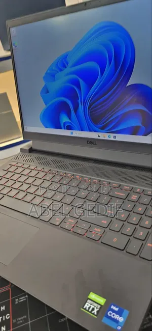 New Laptop Dell G15 5511 16GB Intel Core I7 SSD 1T