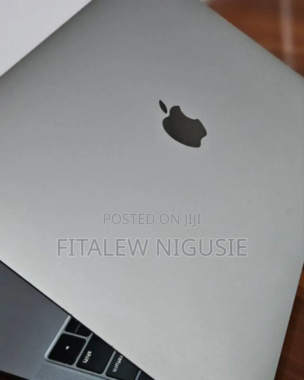 New Laptop Apple MacBook Air 2019 8GB Intel Core I5 SSD 256GB