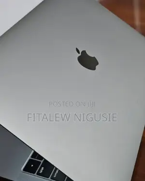 New Laptop Apple MacBook Air 2019 8GB Intel Core I5 SSD 256GB