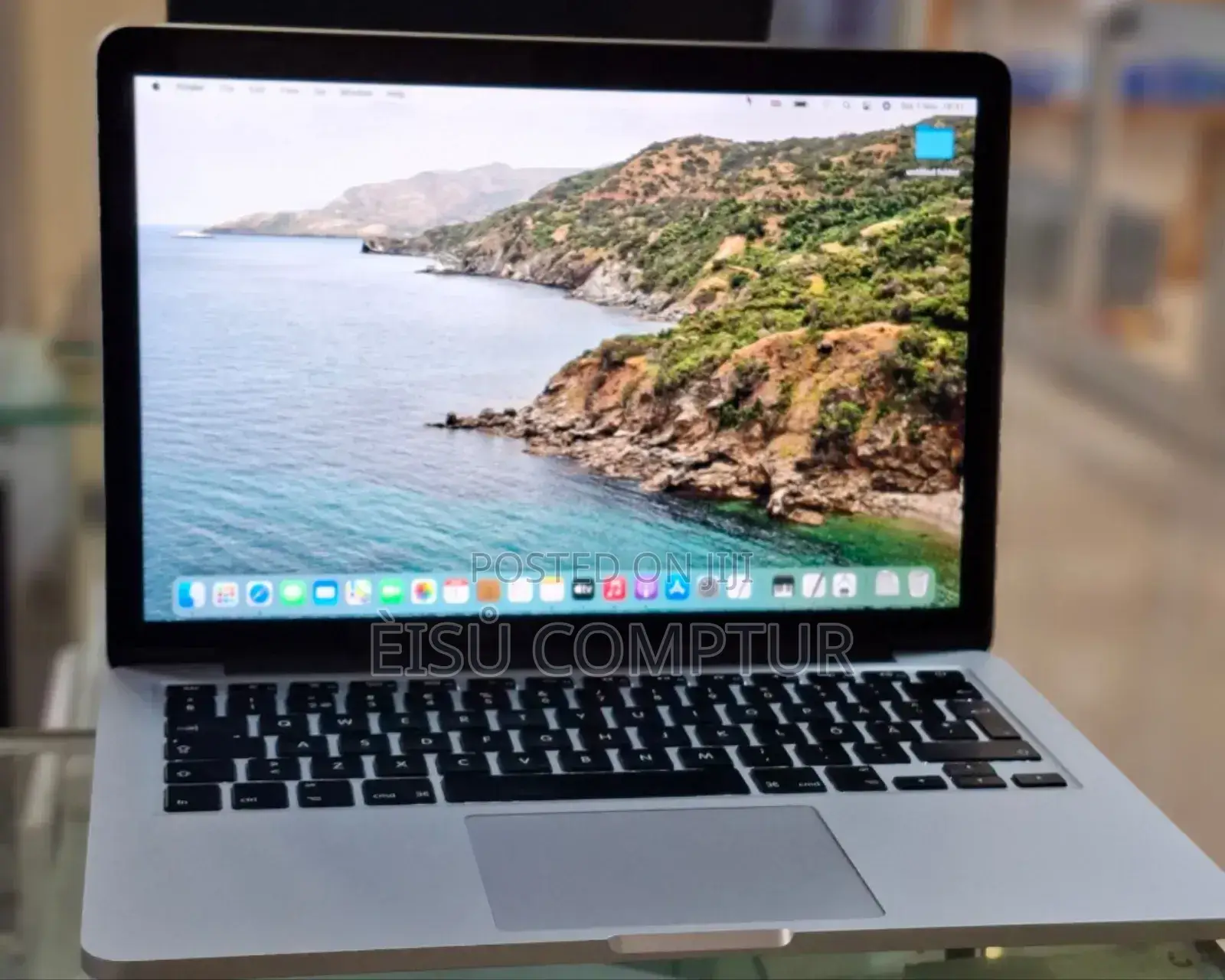 New Laptop Apple MacBook 2014 8GB Intel Core I7 SSD 256GB