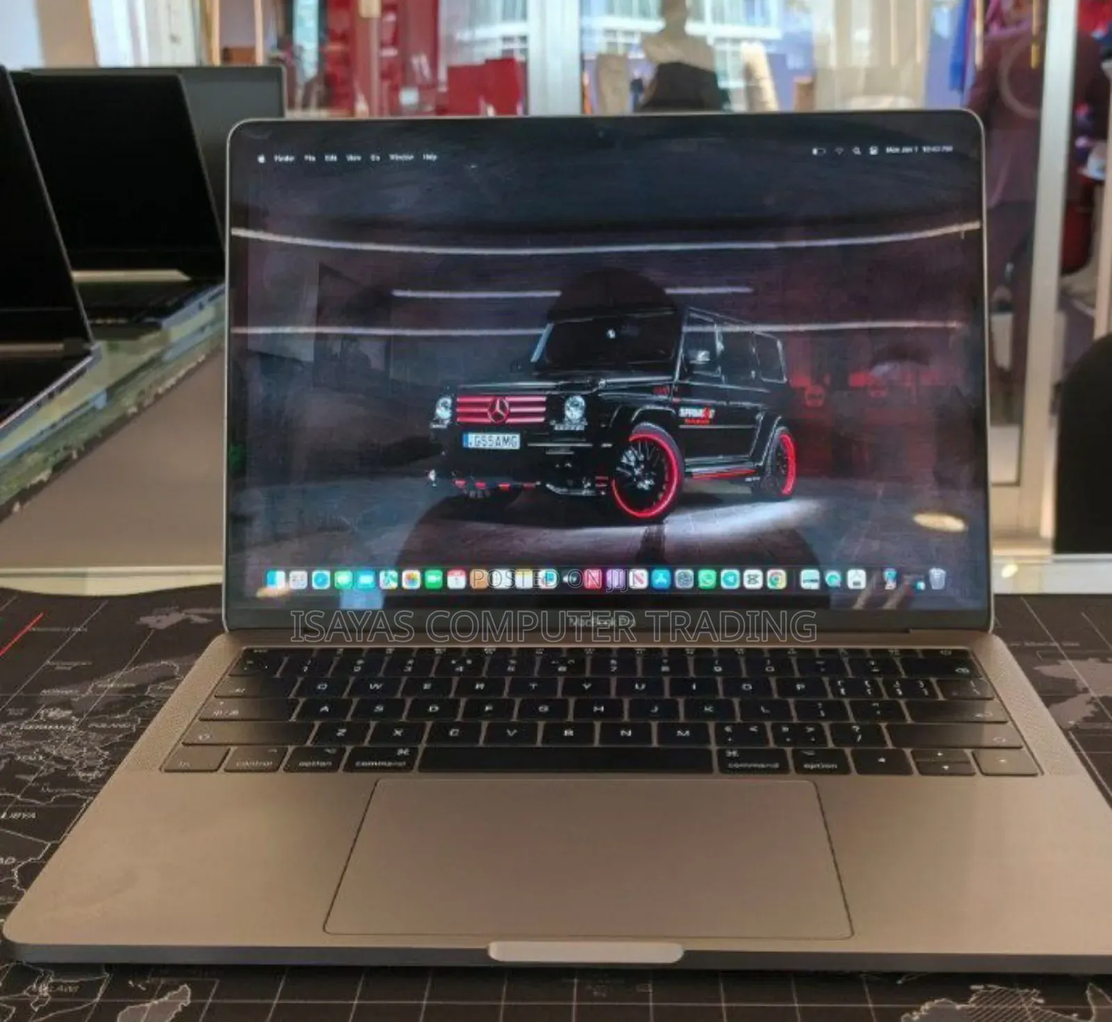 New Laptop Apple MacBook Pro 2019 8GB SSD 128GB